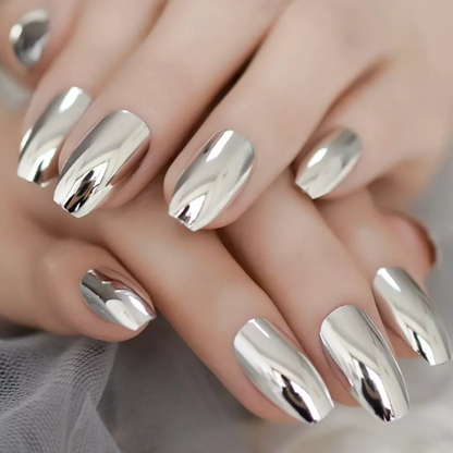 Z BEAUTI - Silver chrome short coffin press on nails