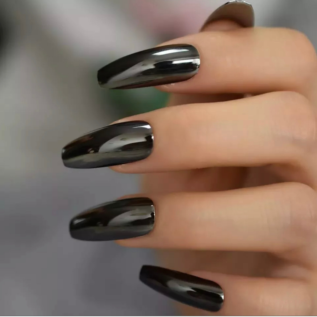 Z BEAUTI - Black Chrome Coffin Nails-Medium